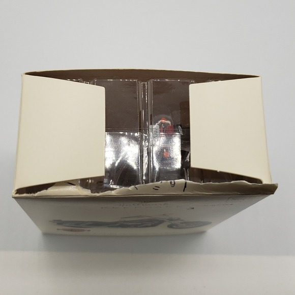 2007Hallmark Harley-Davidson Motorcycle Ornament 2006 FXDBI Dyna Street Bob - Picture 8 of 8